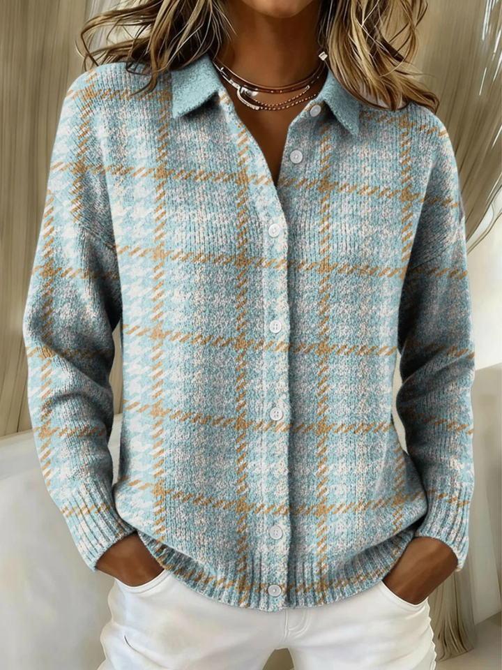 Kronberg & Söhne | Himmelblaue Karo-Strickjacke mit Knöpfen