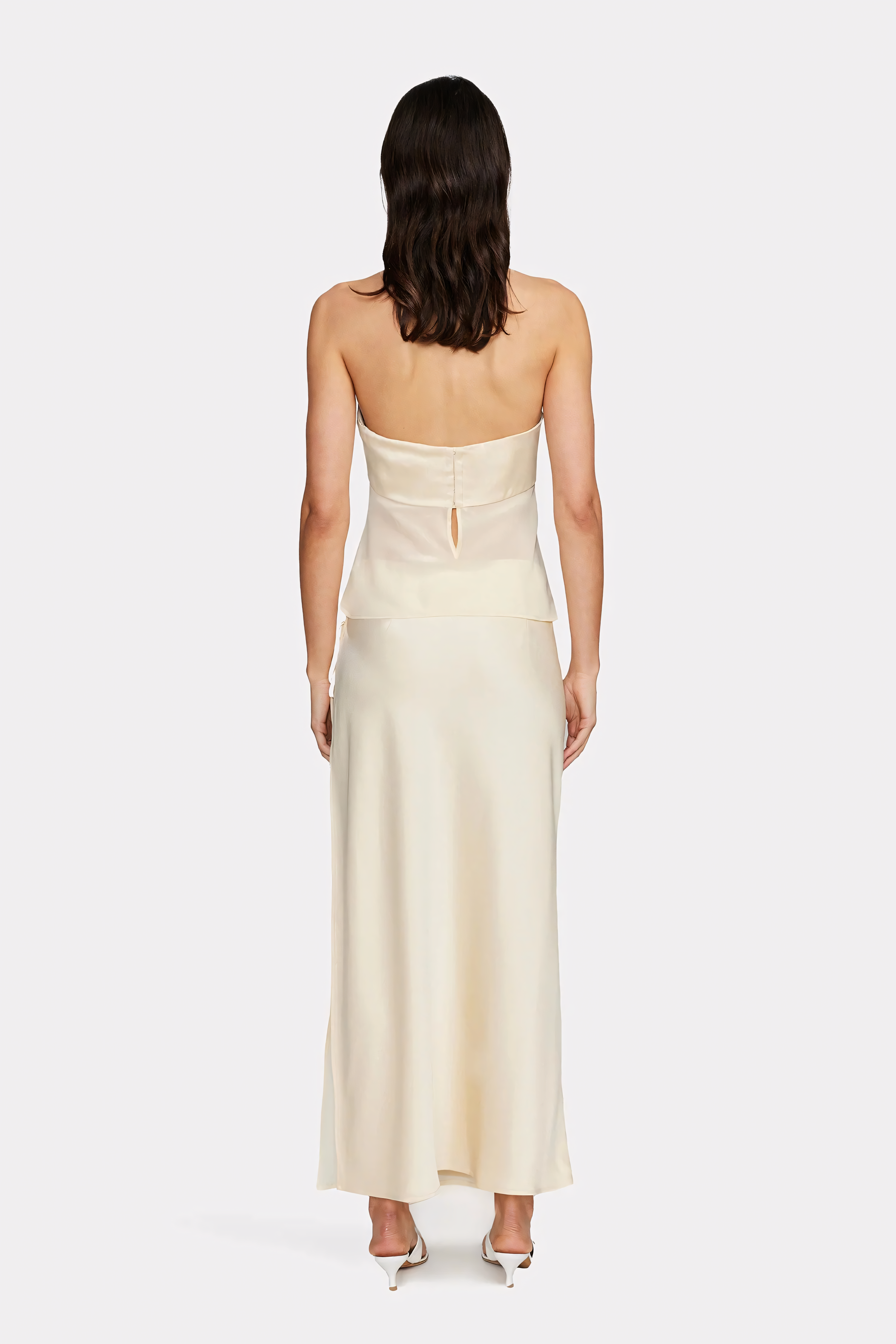 Lunara – Trägerloses Kleid mit transparenter Drapierung